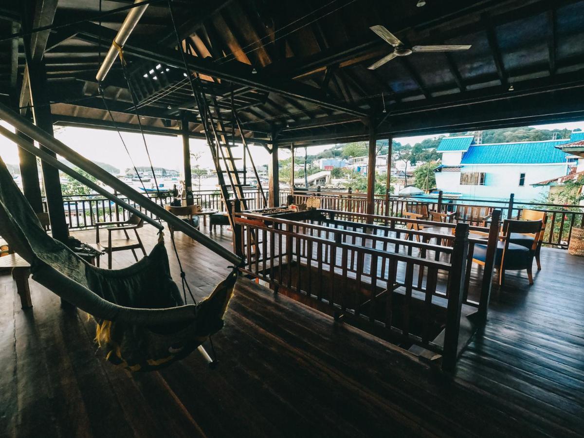 Cool Breeze Authentic Hotel Labuan Bajo Komodo 외부 사진